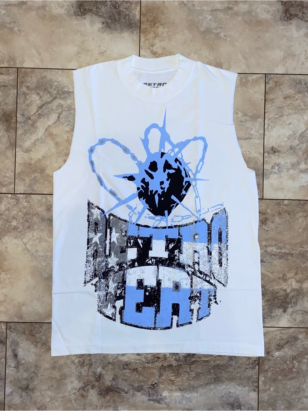 RETROVERT Graphic Sleeveless Tee White Blue Print Tank Size Small
